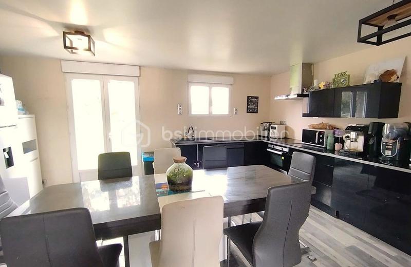 Maison traditionnelle - 110 m² - 7 pièces