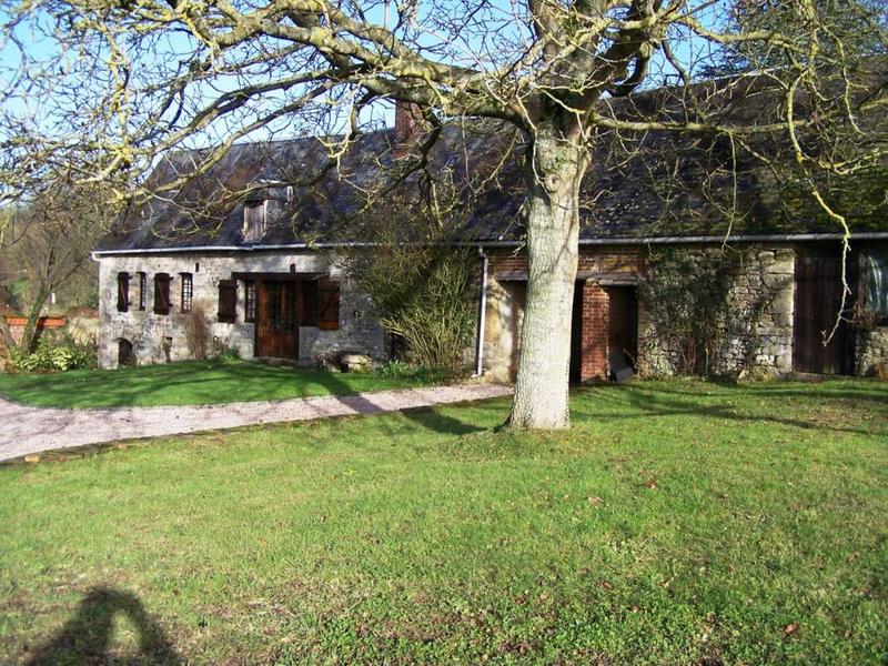 Propriété - 137 m² - 8 pièces