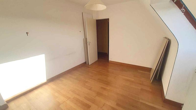 Maison traditionnelle - 101 m² - 5 pièces