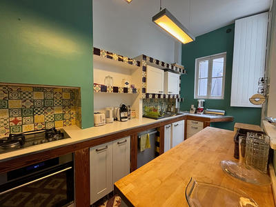 Maison - 236 m² - 5 pièces