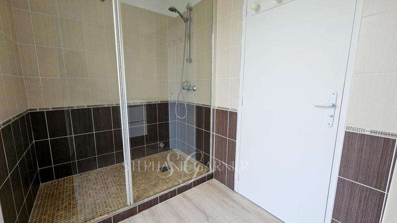 Appartement - 88 m² - 4 pièces