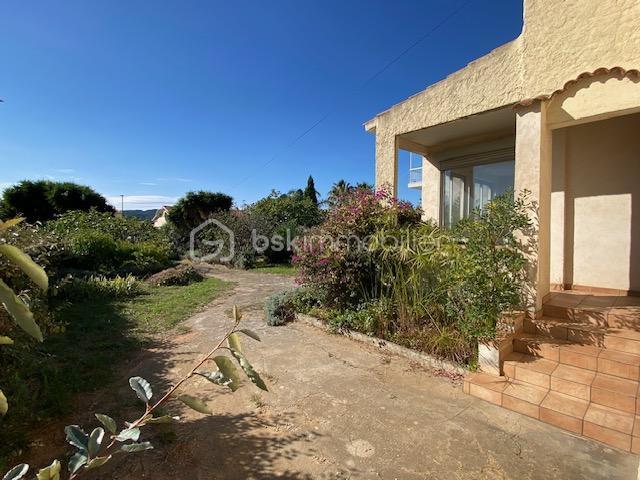 Maison - 88 m² - 3 pièces