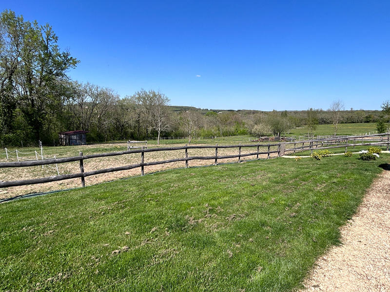 Maison - 245 m² - 7 pièces