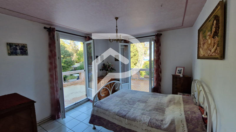 Maison - 152 m² - 7 pièces