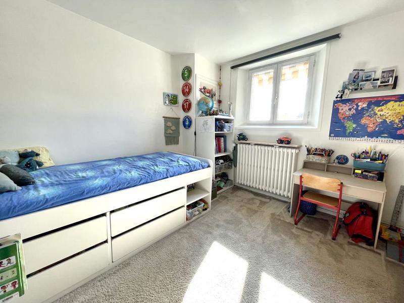 Appartement - 85 m² - 3 pièces