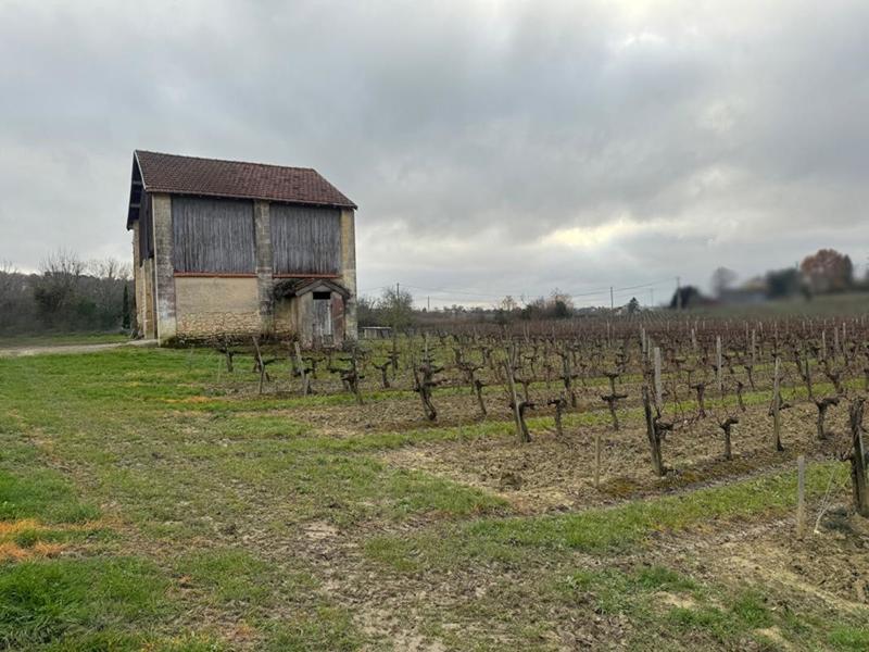 Maison - 485 m² - 12 pièces