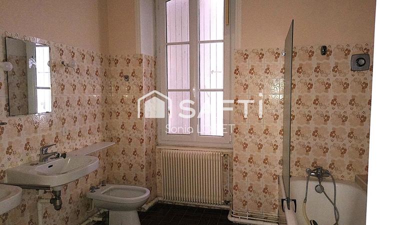 Maison - 142 m² - 6 pièces