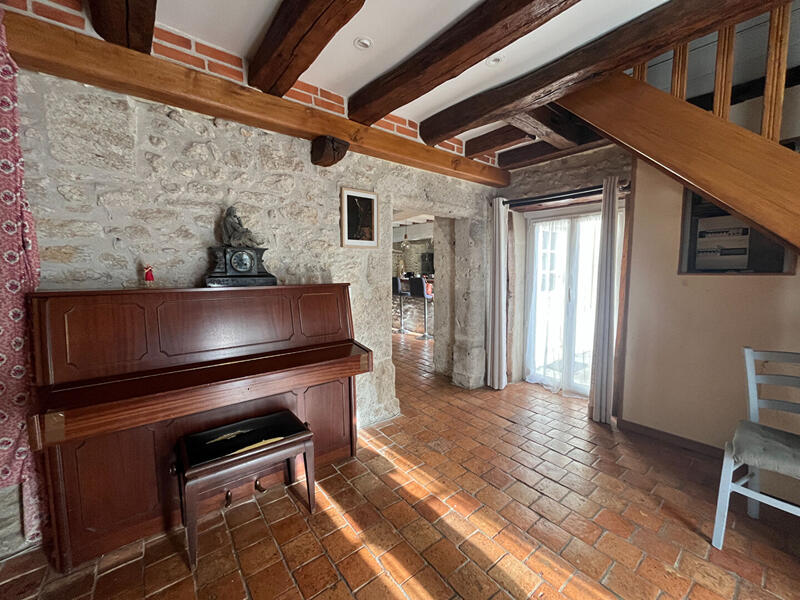 Maison - 157 m² - 6 pièces