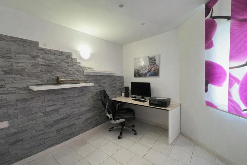 Maison - 114 m² - 4 pièces