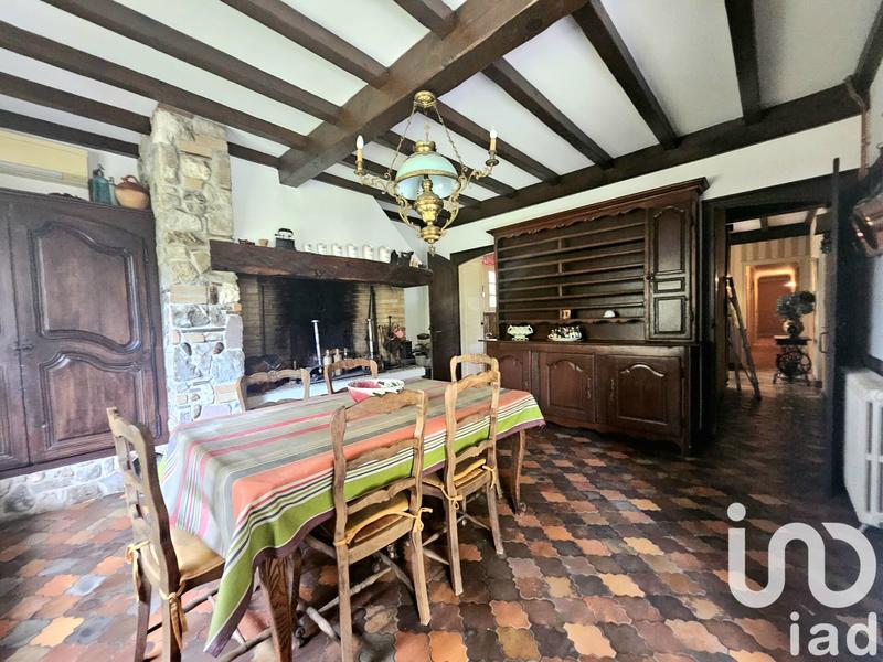 Maison - 258 m² - 8 pièces