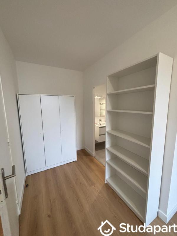 Chambre - 23 m² - 1 pièce