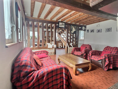 Maison ancienne - 151 m² - 4 pièces
