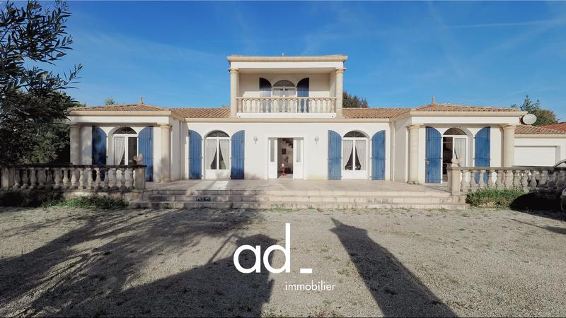 Maison - 210 m² - 5 pièces