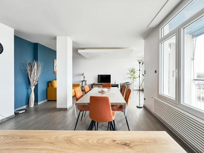 Appartement - 90 m² - 3 pièces