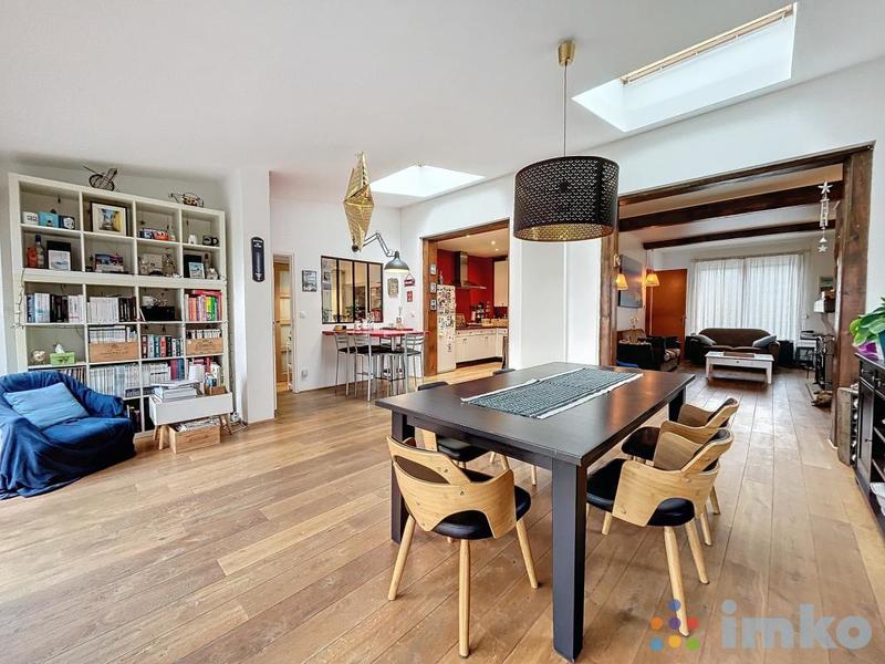 Maison - 140 m² - 5 pièces