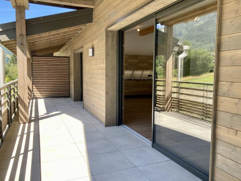 Appartement - 90 m² - 4 pièces