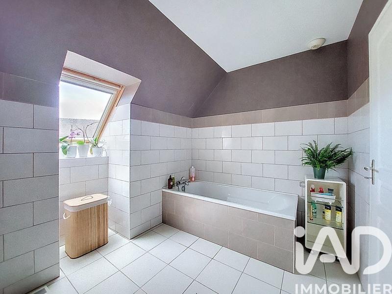 Maison - 140 m² - 6 pièces