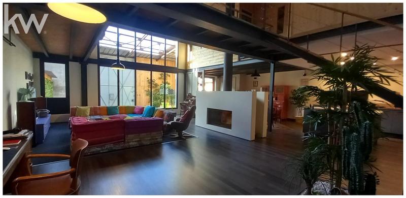 Maison - 206 m² - 7 pièces