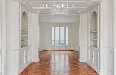 Appartement - 172 m² - 5 pièces