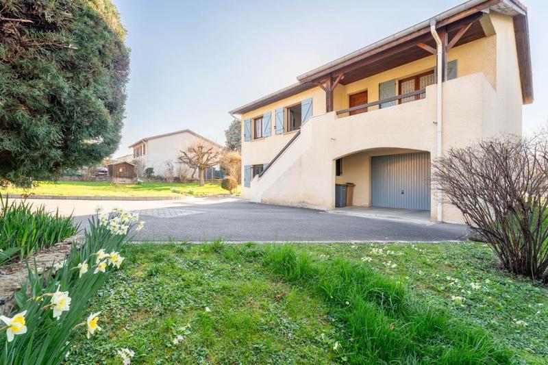 Maison - 110 m² - 5 pièces