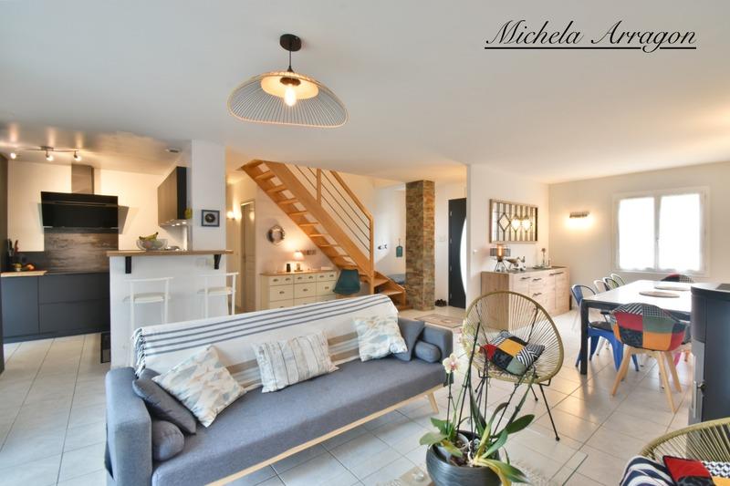 Maison - 152 m² - 7 pièces