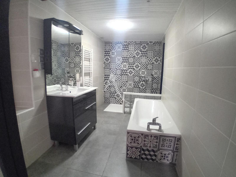 Maison - 177 m² - 6 pièces