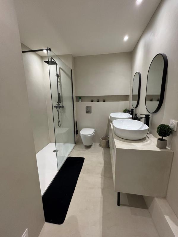 Appartement - 84 m² - 4 pièces