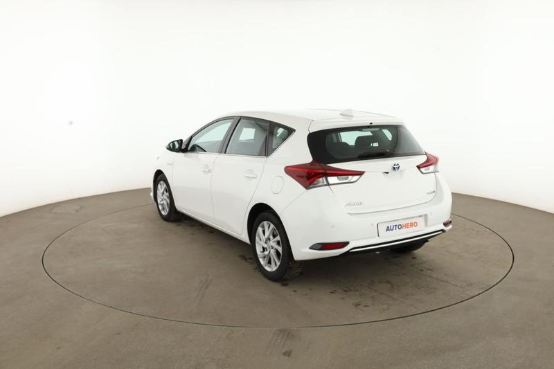 Toyota Auris 1.8 Hybride Dynamic 136h