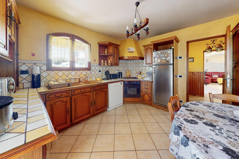 Maison - 190 m² - 5 pièces