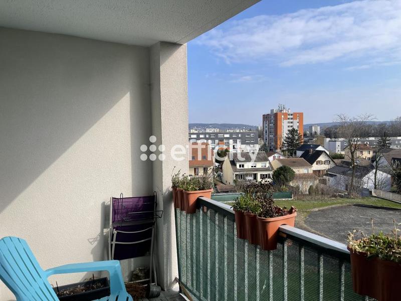 Appartement - 77 m² - 3 pièces