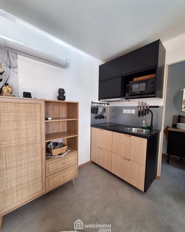 Maison - 163 m² - 8 pièces