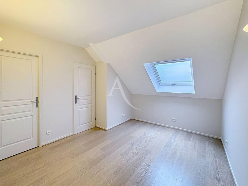 Appartement - 119 m² - 4 pièces