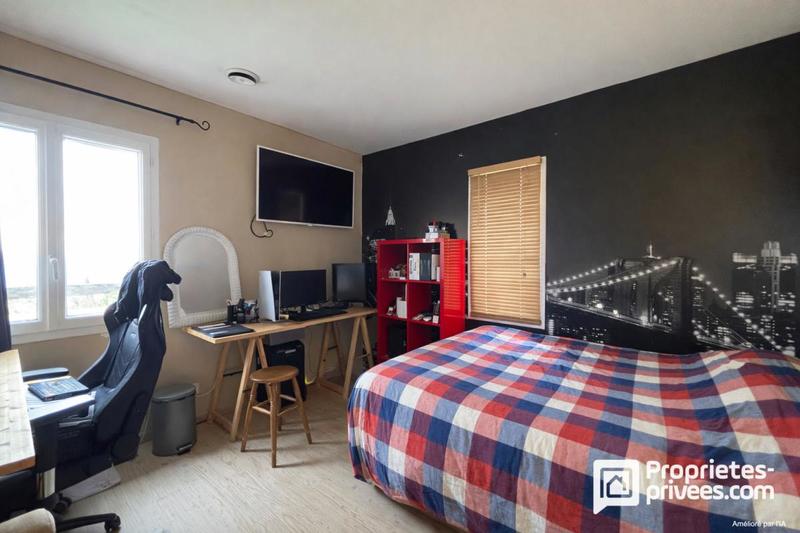 Maison - 200 m² - 6 pièces