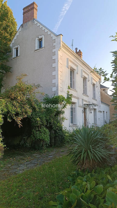 Maison - 194 m² - 8 pièces