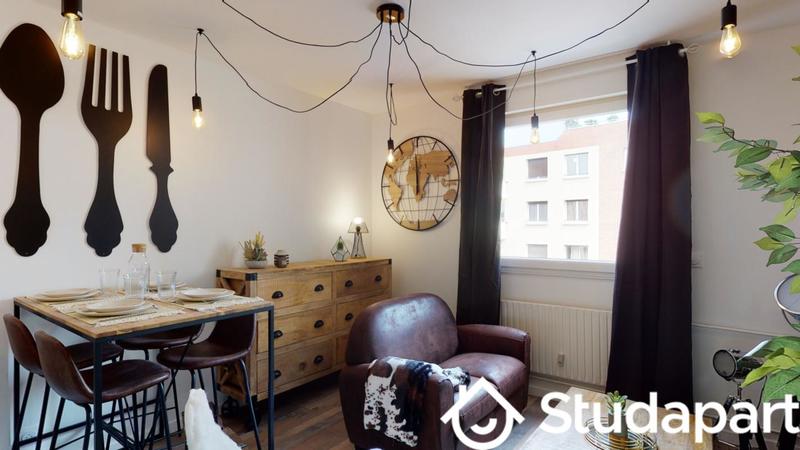 Chambre - 8 m² - 1 pièce