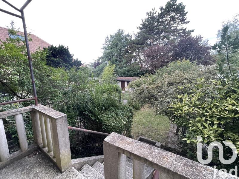 Maison - 96 m² - 5 pièces