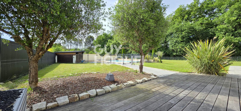 Maison - 187 m² - 5 pièces