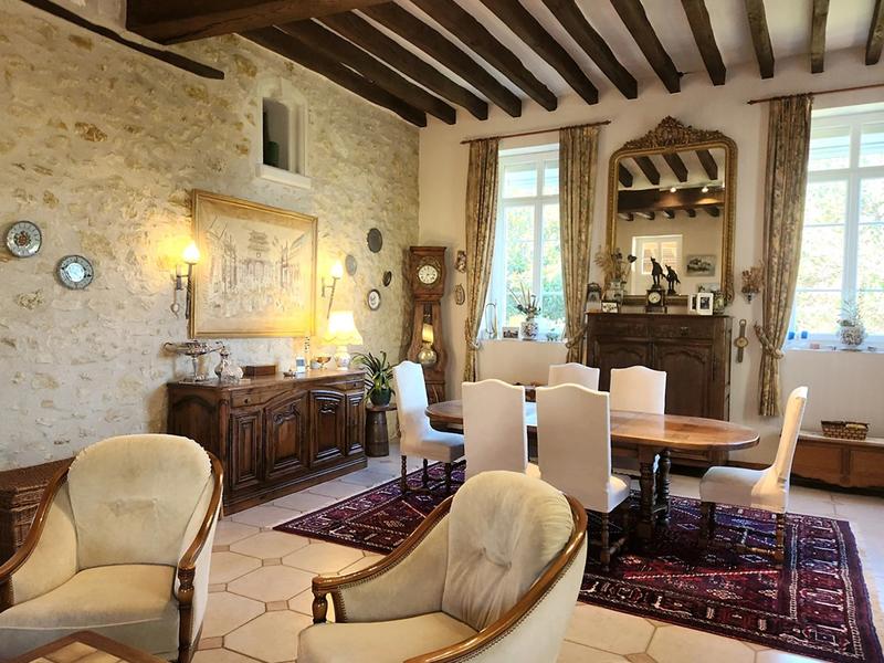 Maison - 175 m² - 7 pièces