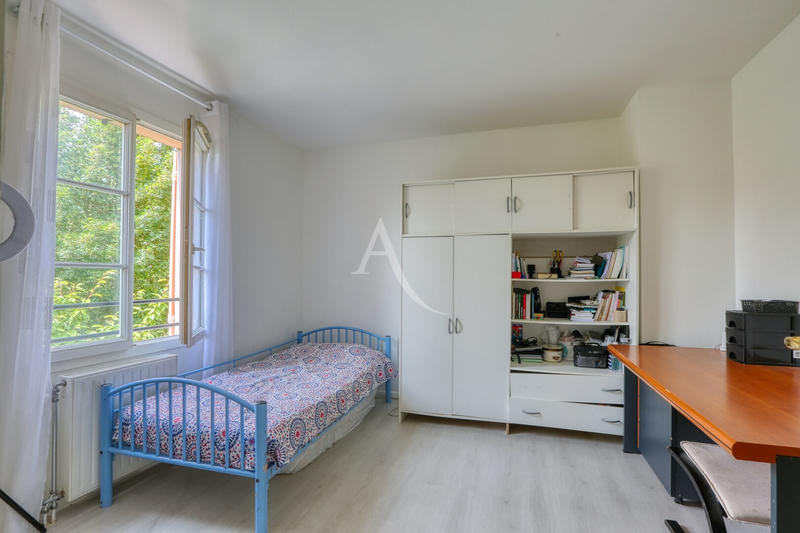 Maison - 168 m² - 7 pièces