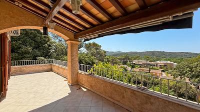 Maison - 114 m² - 5 pièces