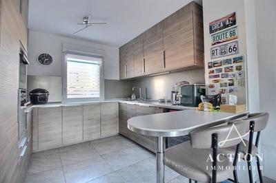 Maison - 86 m² - 4 pièces