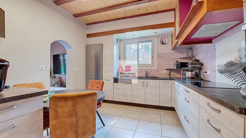 Maison - 170 m² - 6 pièces