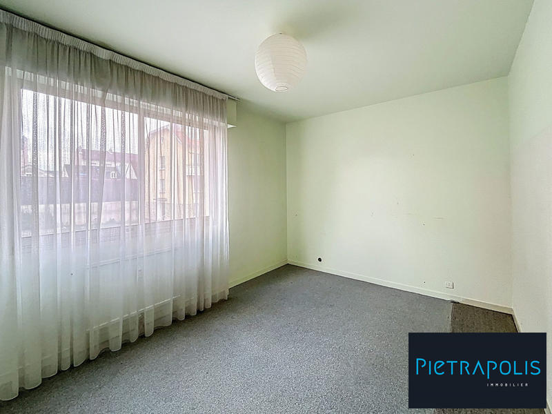 Appartement - 92 m² - 4 pièces