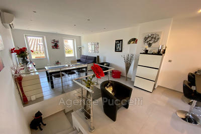 Appartement - 57 m² - 2 pièces