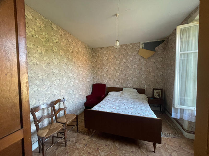 Maison - 97 m² - 5 pièces