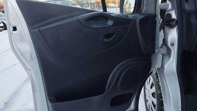 Renault Trafic Combi L2h1 III 2.0 dCi 120 Zen - 9 places