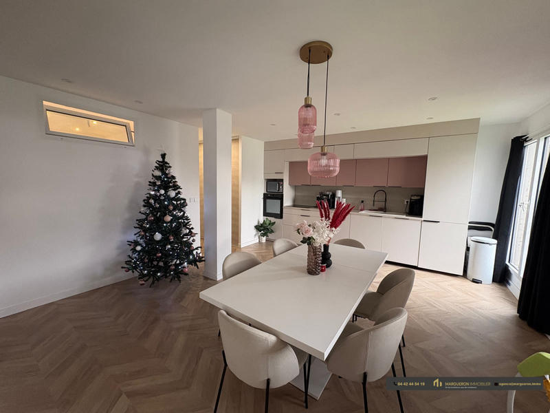 Appartement - 70 m² - 3 pièces