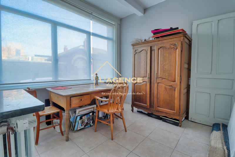 Maison - 228 m² - 7 pièces