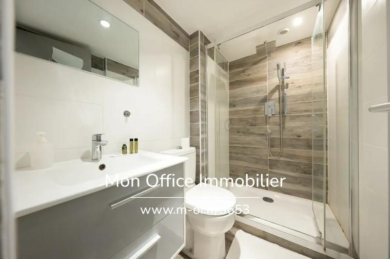 Immeuble - 160 m² - 6 pièces