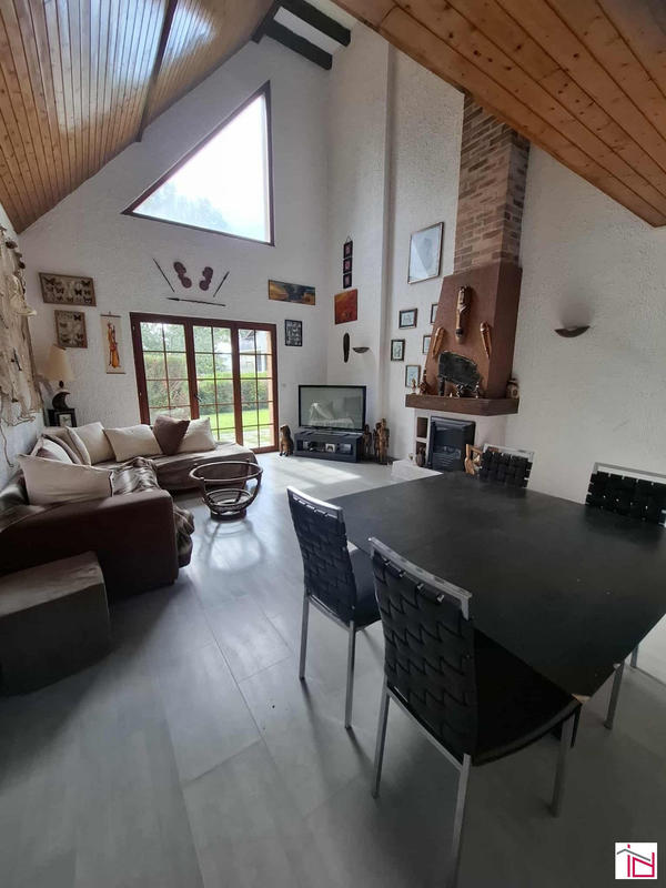 Maison ancienne - 93 m² - 5 pièces